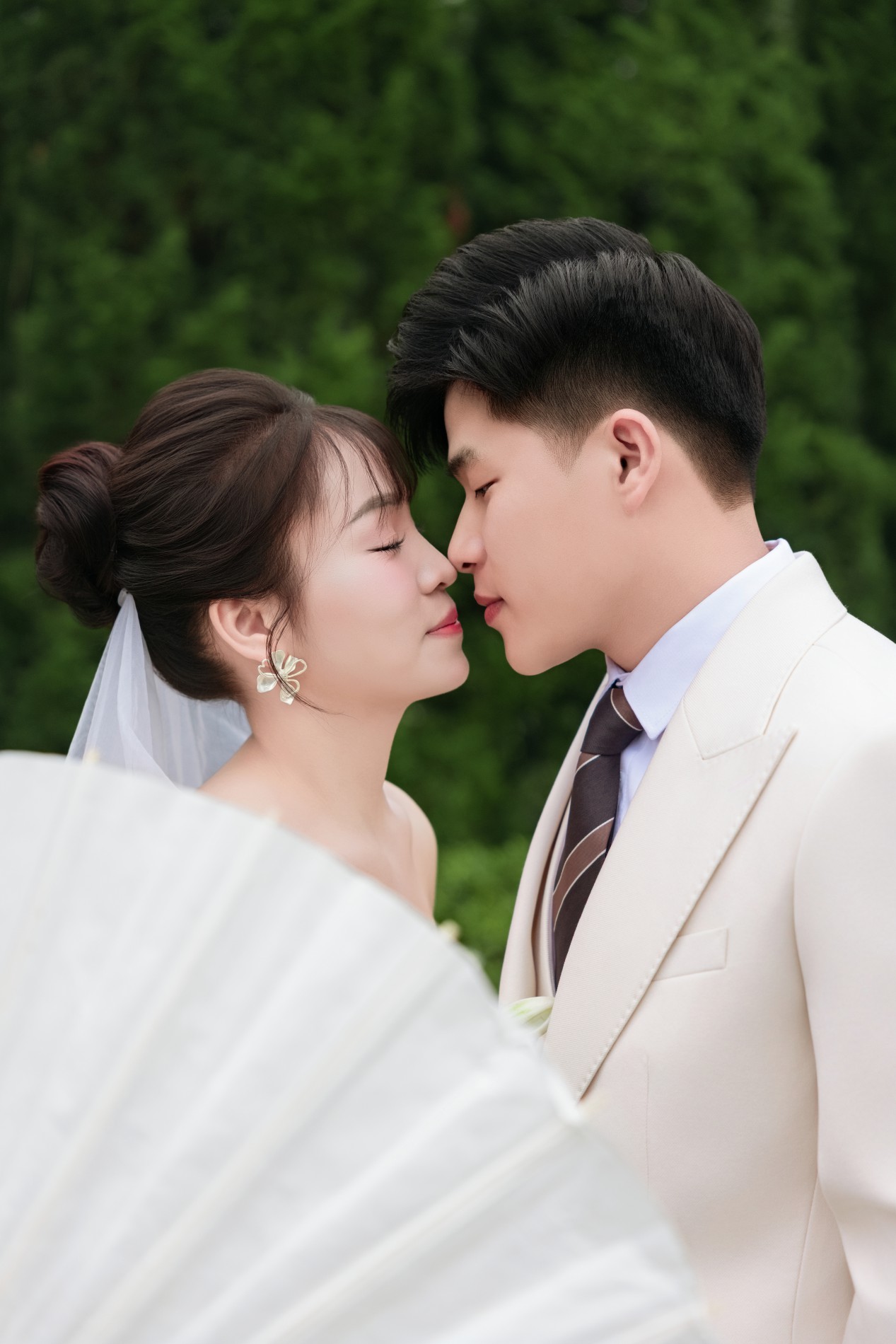 Anh Điều & Thu Hường